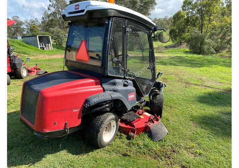caption TORO 360 4WD 4WS Commercial DIESEL MOWER