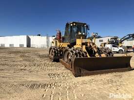 2005 Caterpillar 825H - picture0' - Click to enlarge