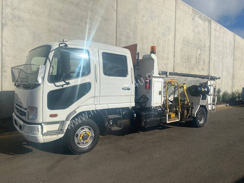Fuso Fighter Road Maint Truck