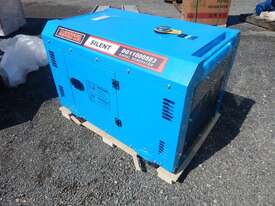 Ashita DG11000SE 10KvA Diesel Generator 3 Phase - picture0' - Click to enlarge