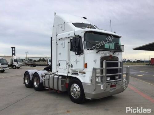 1999 Kenworth K104