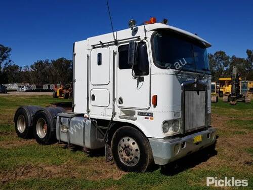 2005 Kenworth K104