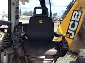 2011 JCB 3CX BACKHOE - picture2' - Click to enlarge