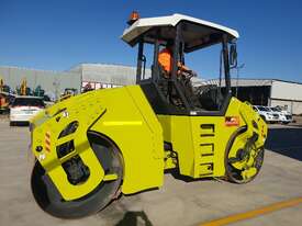 2009 AMMANN AV70 7T TANDEM ROLLER WITH 2872 HOURS - picture0' - Click to enlarge