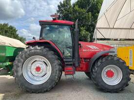 McCormick XTX185 Tractor - picture0' - Click to enlarge