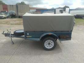 Trailers 2000 Canvas Covered - picture2' - Click to enlarge