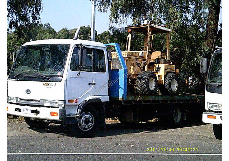 caption MK 235 , tilt / slide tray , 235hp AUTO , 326,000 kms ,