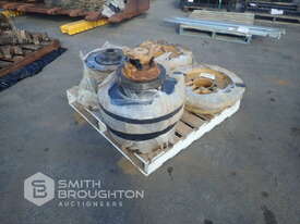 1 X D11N TORQUE CONVERTER, 1 X CATERPILLAR D10N BRAKE PACK & 2 X CATERPILLAR D9R CLUTCH PACKS - picture1' - Click to enlarge