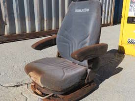 KOMATSU OPERATOR SEAT - picture0' - Click to enlarge