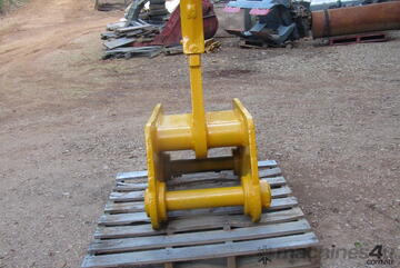 Excavator Ripper AE Suit 30 Tonner Excavator Ripper AE Suit 30 Tonner