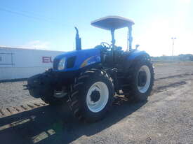 New Holland Tractor  - picture2' - Click to enlarge