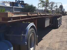 Custom triaxle Flat top tailer - picture0' - Click to enlarge