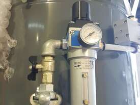AIR 201 Heavy Duty Industrial Vacuum - picture1' - Click to enlarge