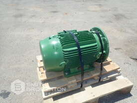 WEG 3 PHASE 18.5KW ELECTRIC MOTOR - picture1' - Click to enlarge