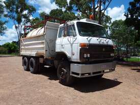 Tipper and Water tank - picture0' - Click to enlarge