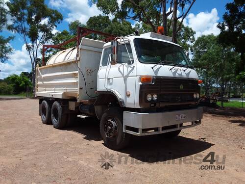 Tipper and Water tank