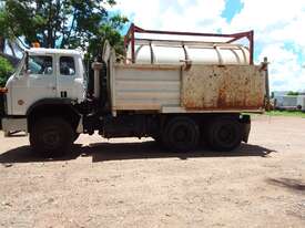 Tipper and Water tank - picture1' - Click to enlarge