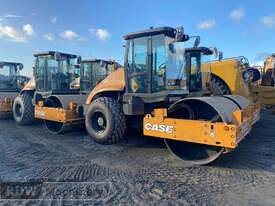 CASE 1110 EX-D Roller - picture2' - Click to enlarge