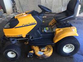 2008 Cub Cadet Zero-Turn Mower - picture2' - Click to enlarge