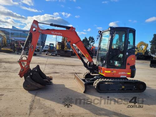 USED 2021 KUBOTA U35-4 EXCAVATOR WITH A/C CAB, HITCH, BUCKETS AND LOW 560 HOURS