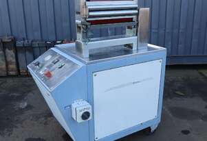 Mathis VFM Lab Padding Mangle Dye Testing