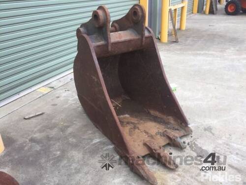 900mm Digging Bucket - Excavator