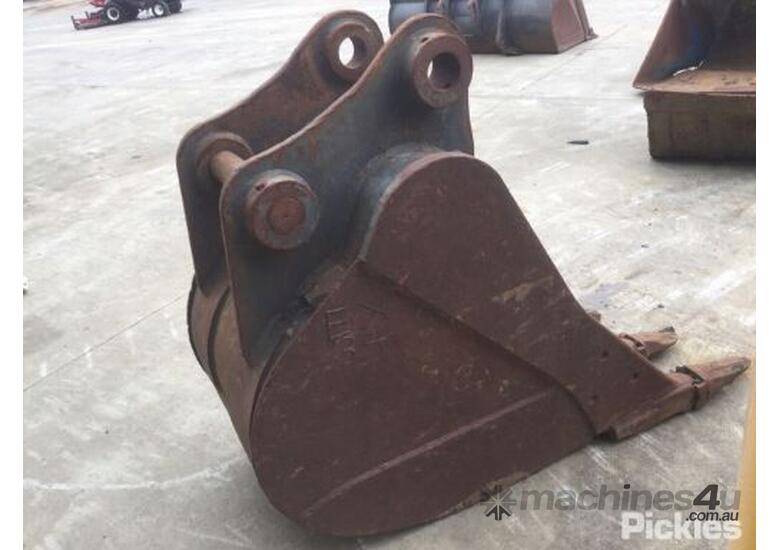 Used 900mm Digging Bucket - Excavator Excavator Bucket in , - Listed on ...