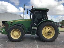 USED JOHN DEERE 8270R - picture0' - Click to enlarge