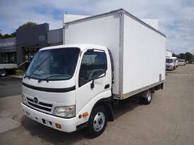 HINO DUTRO - picture0' - Click to enlarge