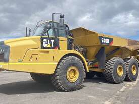 2011 740B CATERPILLAR DUMP TRUCK  - picture0' - Click to enlarge