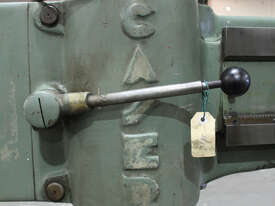 Caser Radial Drill (415 Volt) - picture2' - Click to enlarge