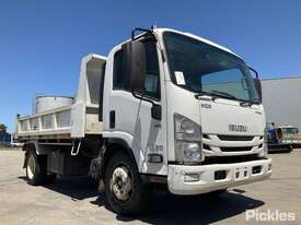 2017 Isuzu NQR 87-190 - picture0' - Click to enlarge