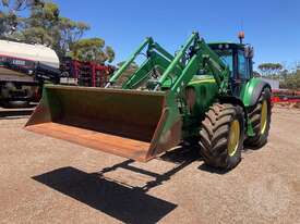 John Deere 6820 Loader FWA Cab - picture1' - Click to enlarge