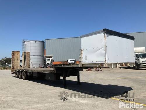 2000 Air Ride Tri Axle Drop Deck