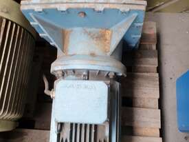 USED ASEA 3 PHASE ELECTRIC MOTOR GEARBOX *PRICED TO CLEAR* - picture1' - Click to enlarge