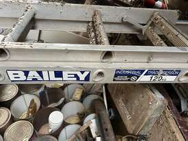 BAILEY 120KG Rated Ladder - picture0' - Click to enlarge