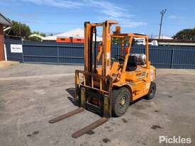 Mitsubishi FG35 Forklift - picture1' - Click to enlarge