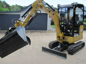 Caterpillar Mini Excavator 2021 - picture1' - Click to enlarge