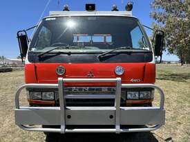 GRAND MOTOR GROUP - Mitsubishi Fuso Canter 4x4 Single Cab Traytop Firetruck.  Ex NSW Rural Fire Serv - picture2' - Click to enlarge