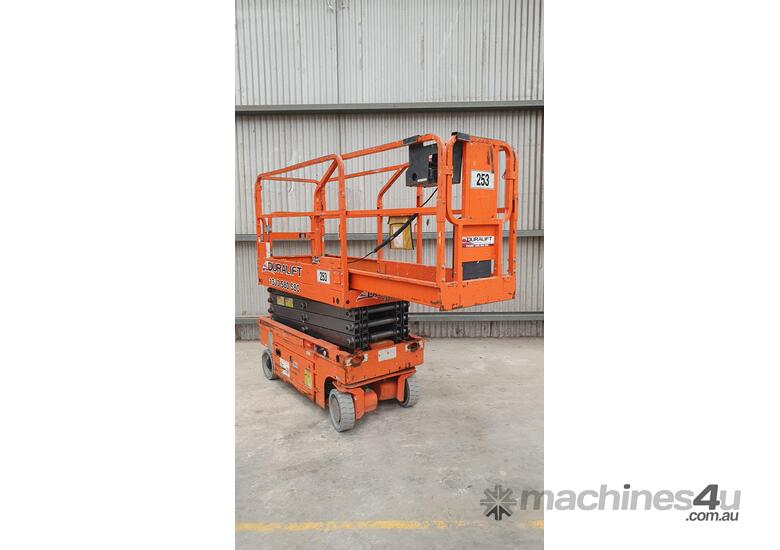 caption Dingli 8m /19' Electric Scissorlift