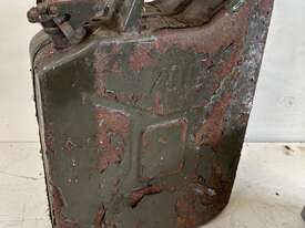 QTY OF 2 PETROL & OIL CANS - picture2' - Click to enlarge