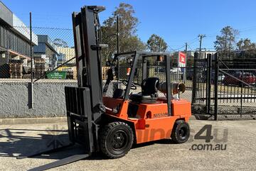 NISSAN 3T LPG Counterbalance Forklift | 6M Lift | Side Shift