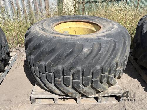 Logging Forwarder Tyre & Rim