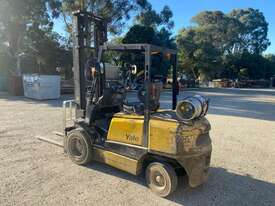 2005 Yale GLP30TH Forklift - picture1' - Click to enlarge