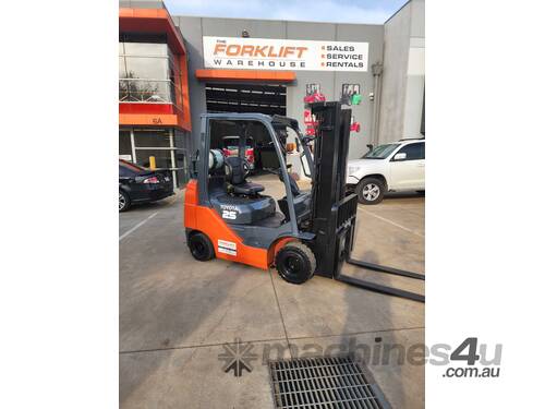 Toyota Forklift 2.5T Container Mast - 2020 Model