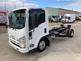 2014 Isuzu NLR200 Cab Chassis Day Cab - picture1' - Click to enlarge