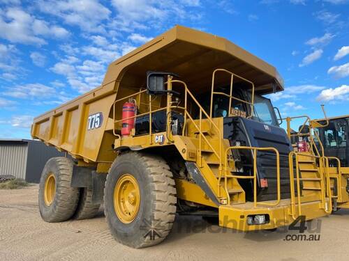 2008 Caterpillar 775 F Dump Truck