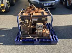 Generator Welder Compressor - picture1' - Click to enlarge