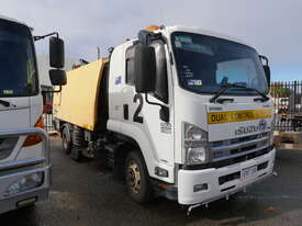 02/2014 ISUZU FH FRR 600 PREMIUM SWEEPER TRUCK - picture1' - Click to enlarge