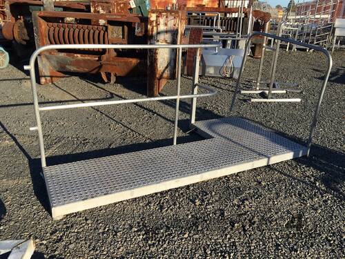 Platform Stainless Steel 2.6m x 1.2w x 600mm